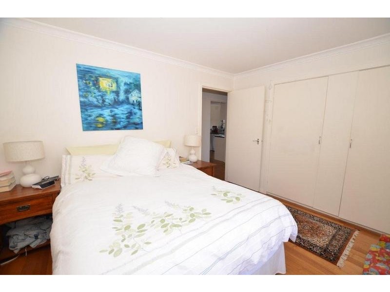 4/27 Ormond Road, West Footscray VIC 3012