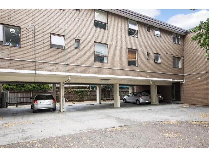 4/37 Somerville Road, Yarraville VIC 3013