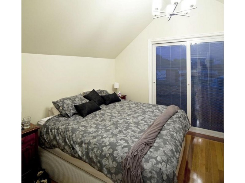 13 Canterbury Street, Yarraville VIC 3013