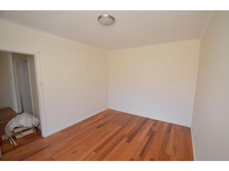 8/11 Bishop Street, Kingsville VIC 3012