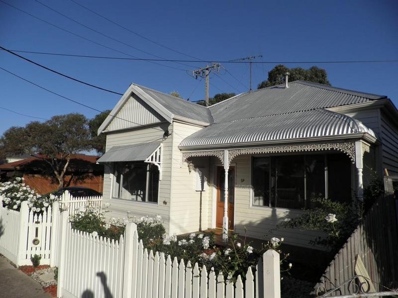 39 Collingwood Road, Newport VIC 3015