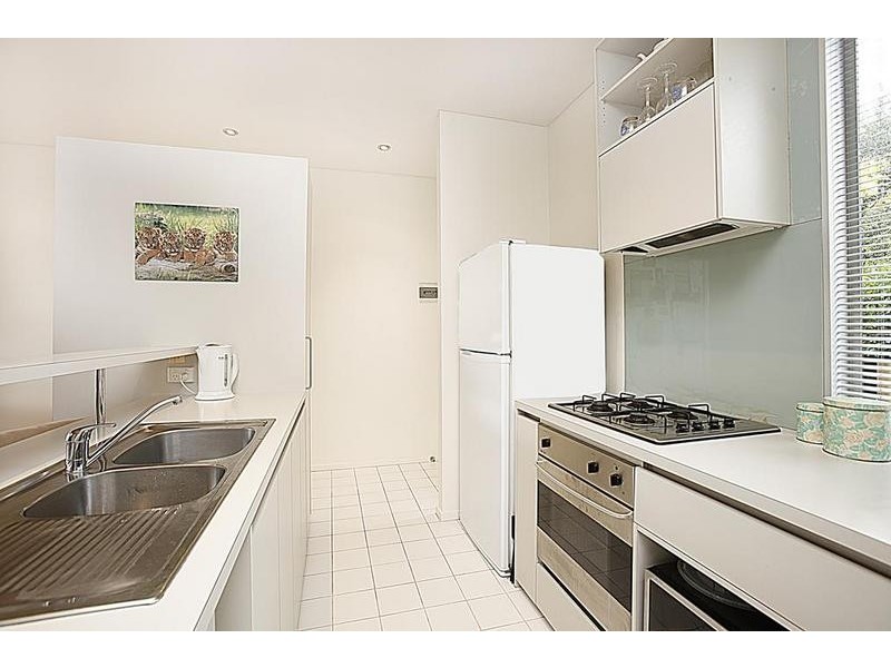 3/163 Somerville Road, Yarraville VIC 3013