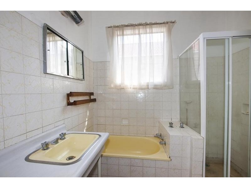 45 Bishop Street, Kingsville VIC 3012