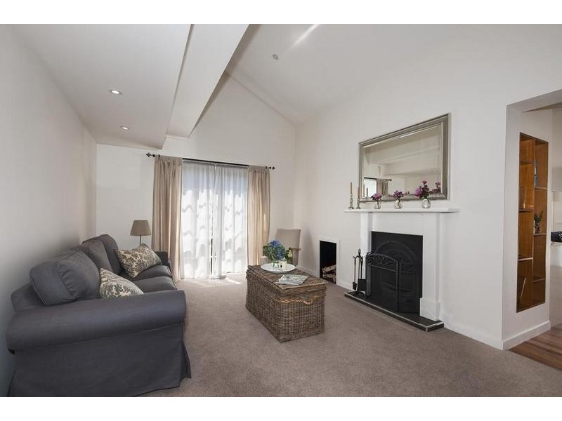 17 Neil Street, West Footscray VIC 3012