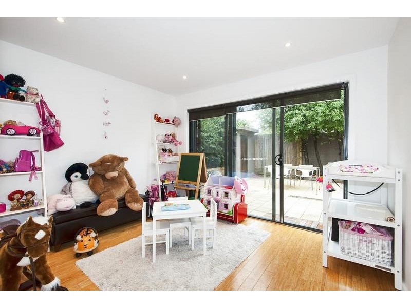 20 Empress Avenue, Kingsville VIC 3012