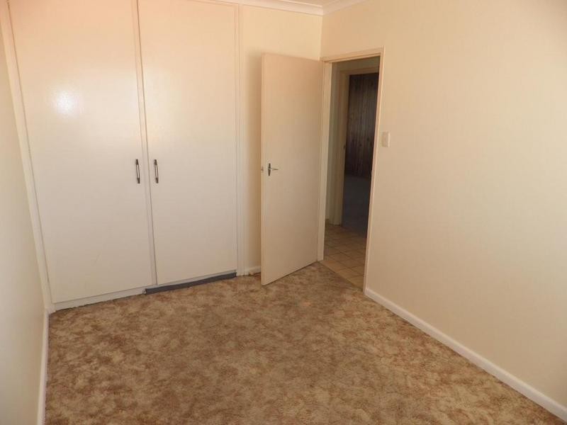 8/36 Edgar Street, Kingsville VIC 3012