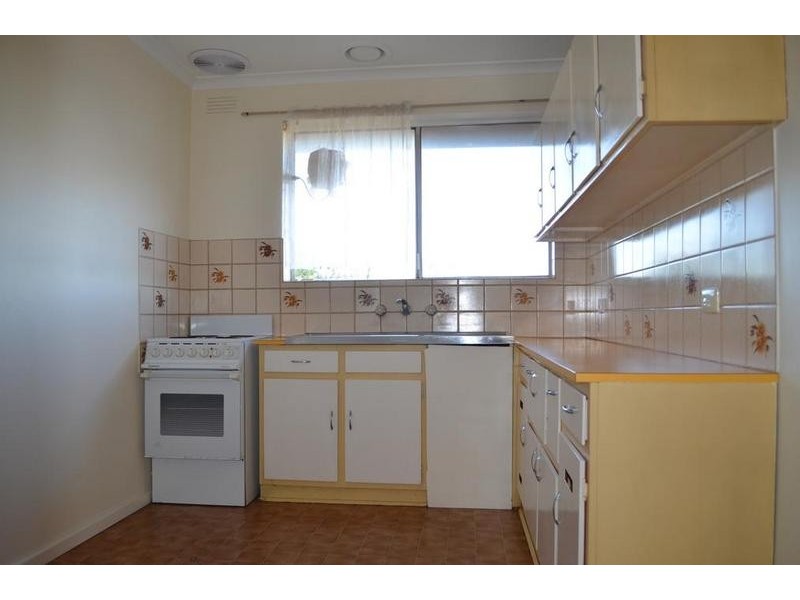 8/36 Edgar Street, Kingsville VIC 3012