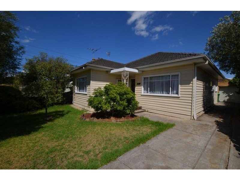 16 Cranbrook Street, Yarraville VIC 3013