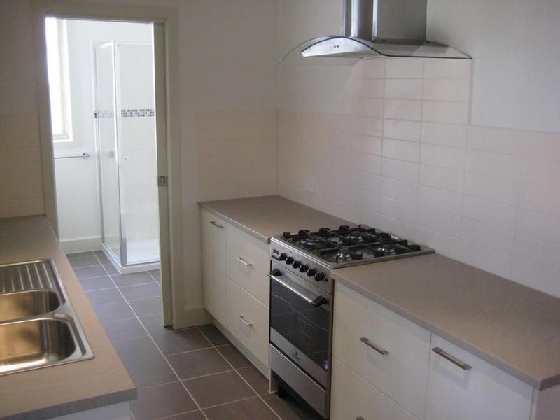 35 Robbs Road, West Footscray VIC 3012