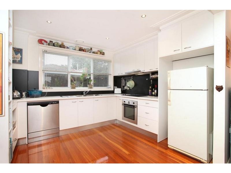 7/27 Hobbs Street, Seddon VIC 3011
