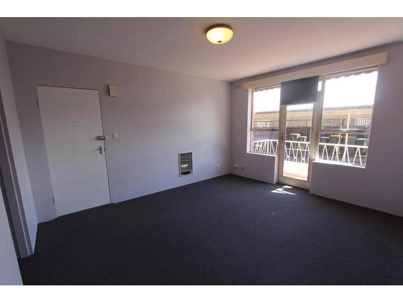 2/99 Verdon Street, Williamstown VIC 3016