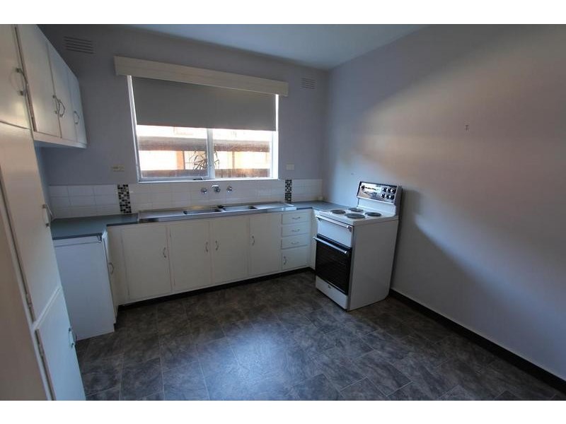 2/99 Verdon Street, Williamstown VIC 3016