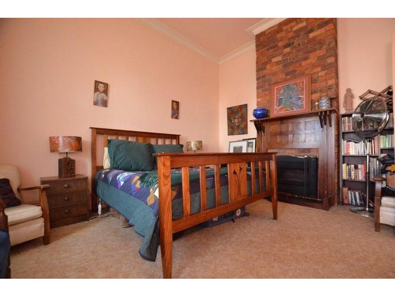 66 Charles Street, Seddon VIC 3011