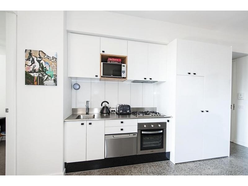 7/2 Alexander Street, Seddon VIC 3011