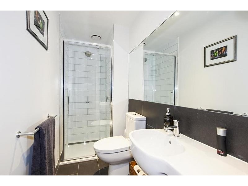 7/2 Alexander Street, Seddon VIC 3011