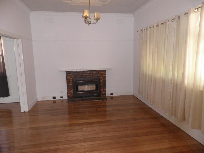 41 Fisher Street, Maidstone VIC 3012