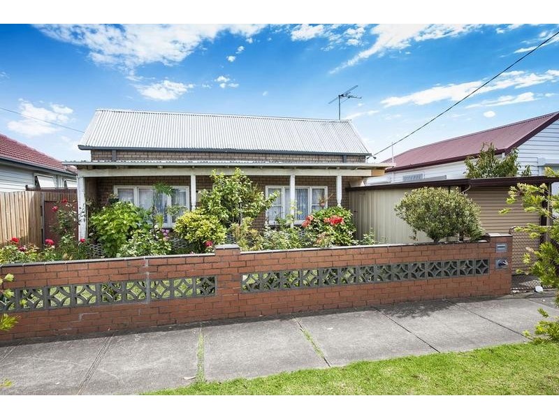 8 Wellington Street, West Footscray VIC 3012