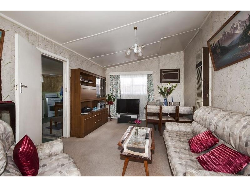 8 Wellington Street, West Footscray VIC 3012