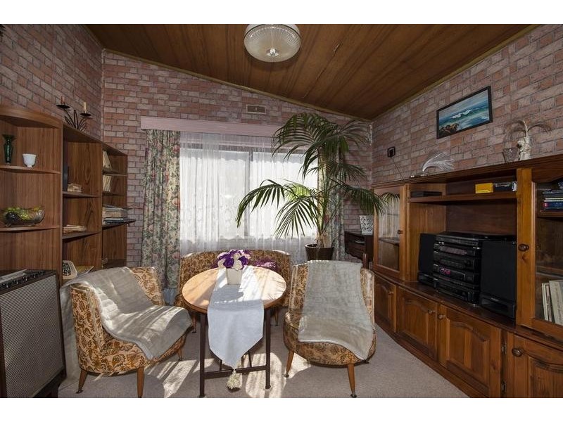 8 Wellington Street, West Footscray VIC 3012