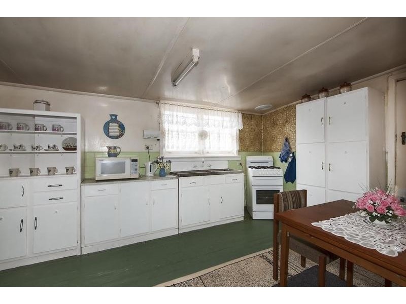 8 Wellington Street, West Footscray VIC 3012