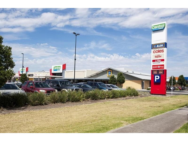 8 Wellington Street, West Footscray VIC 3012