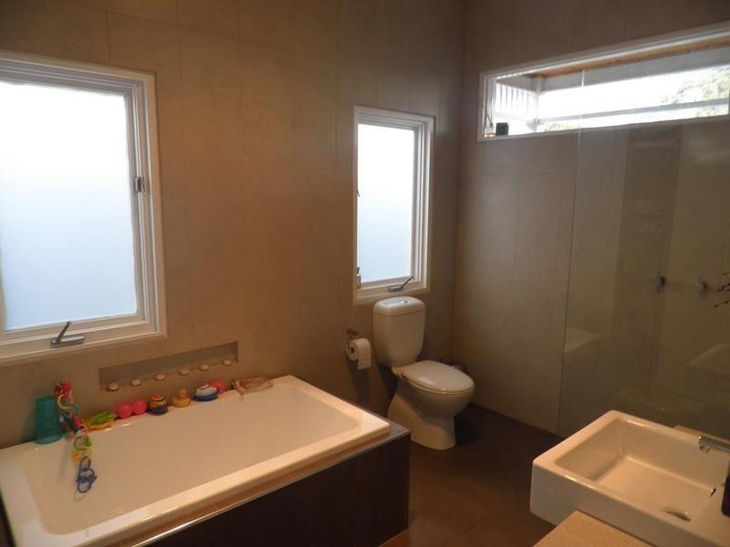 27 Cecil Street, Yarraville VIC 3013