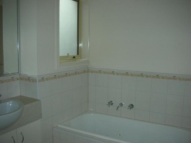 3/165 Hudsons Road, Spotswood VIC 3015