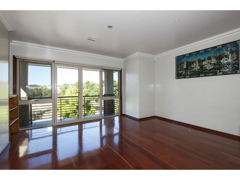 4 Bluebell Court, Sunshine North VIC 3020