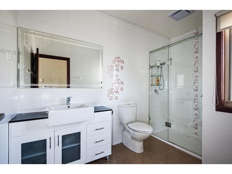 4 Bluebell Court, Sunshine North VIC 3020