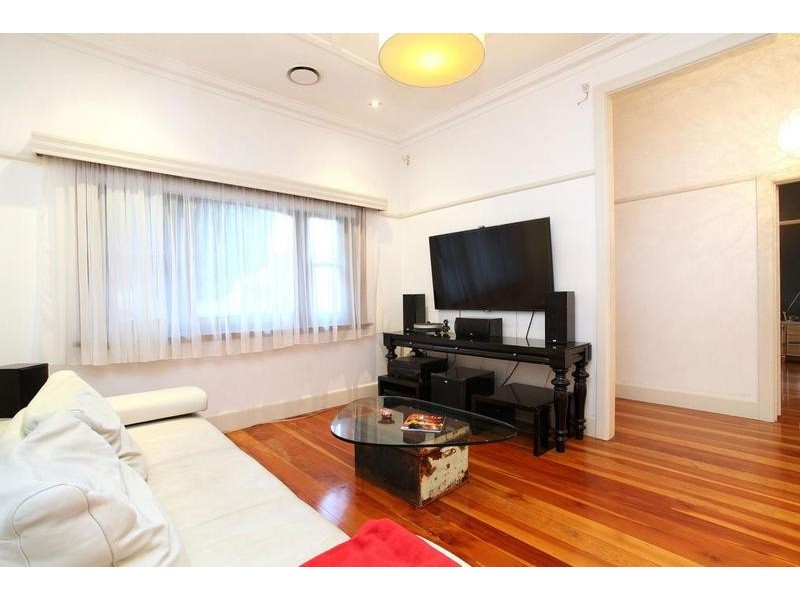 6 Hope Street, West Footscray VIC 3012