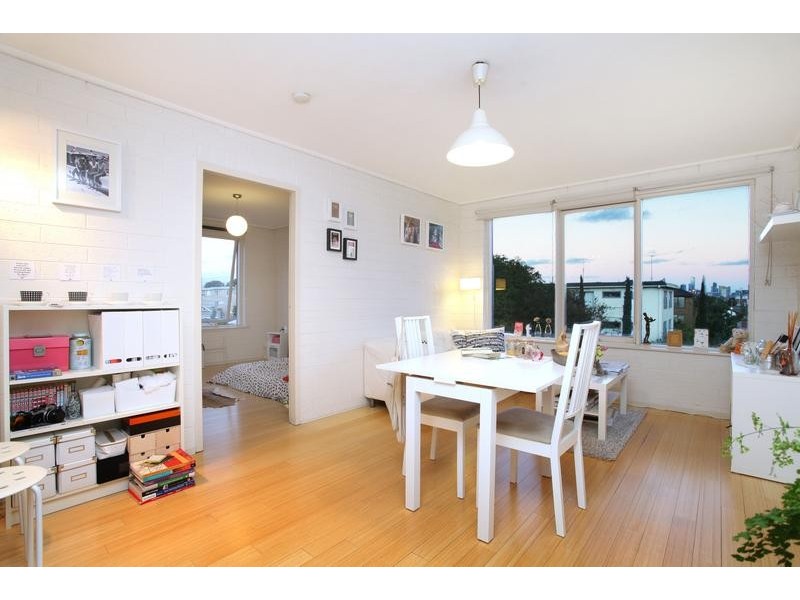 11/39-41 Hyde Street, Footscray VIC 3011