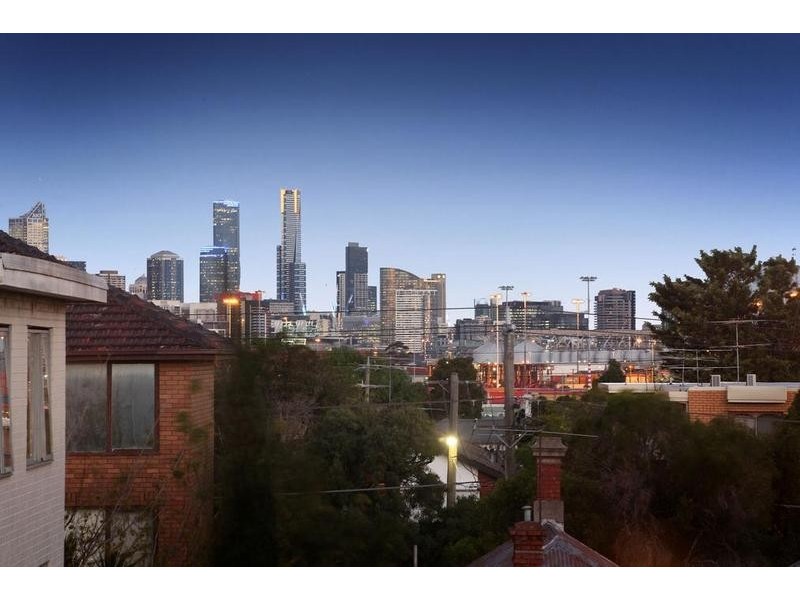 11/39-41 Hyde Street, Footscray VIC 3011