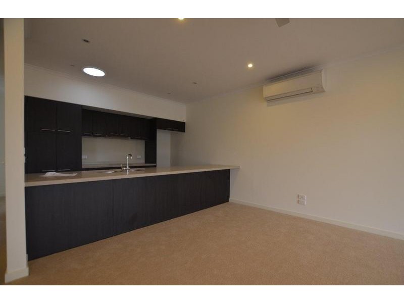 9 Souter Crescent, Footscray VIC 3011