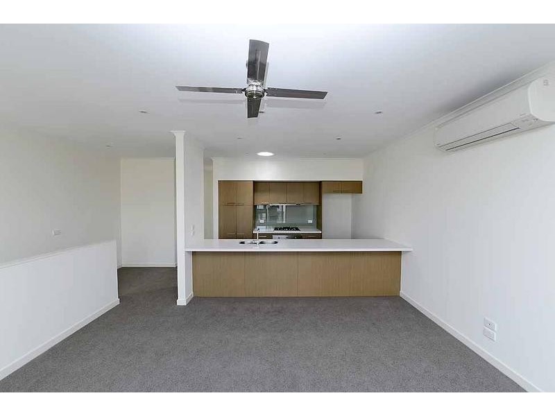 17 Souter Crescent, Footscray VIC 3011