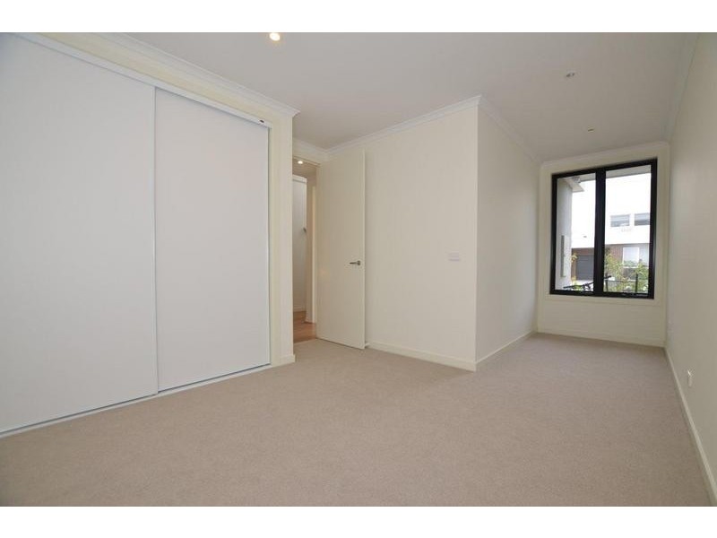19 Souter Crescent, Footscray VIC 3011