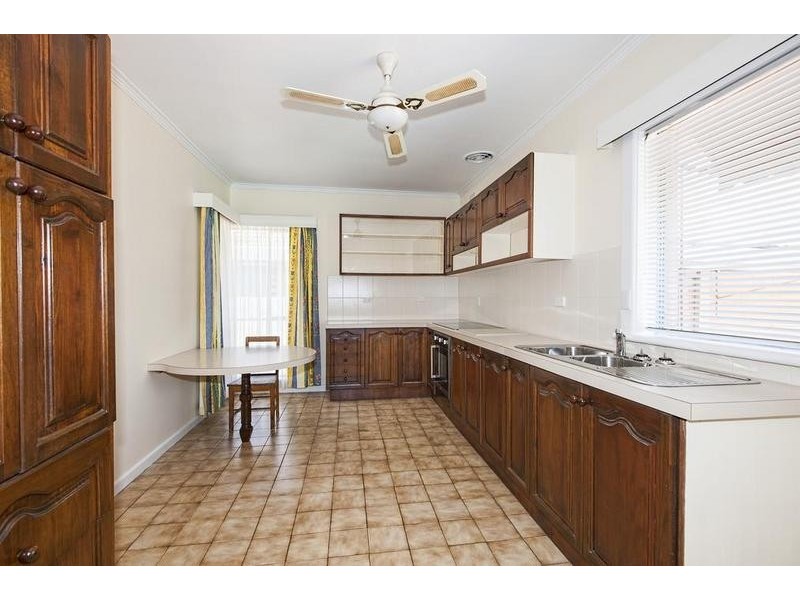 98 Powell Street, Yarraville VIC 3013