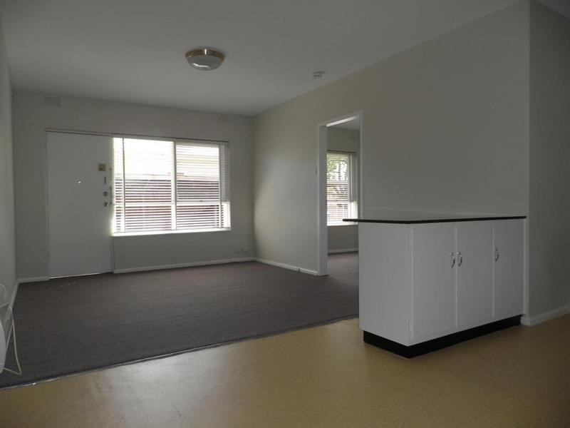 2/64 Stephen Street, Yarraville VIC 3013