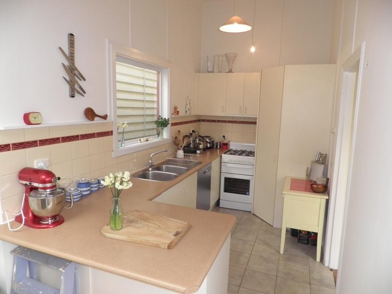 25 Nicholson Street, Footscray VIC 3011