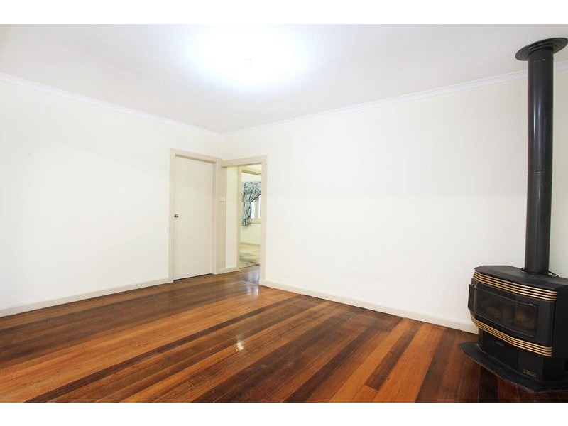 27 Donald Street, Footscray VIC 3011