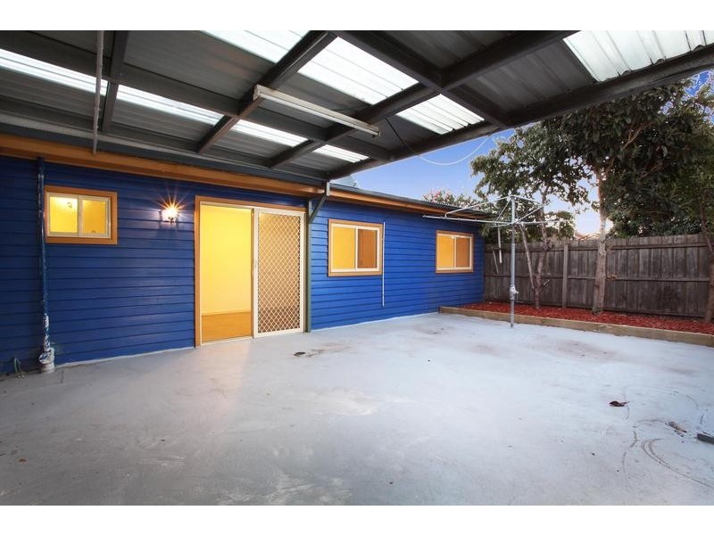 27 Donald Street, Footscray VIC 3011