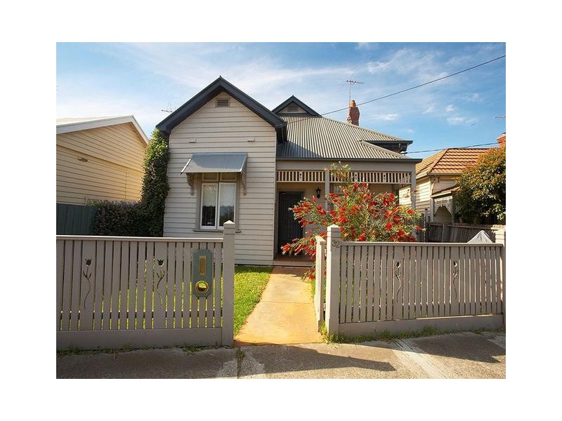 32 Raleigh Street, Footscray VIC 3011