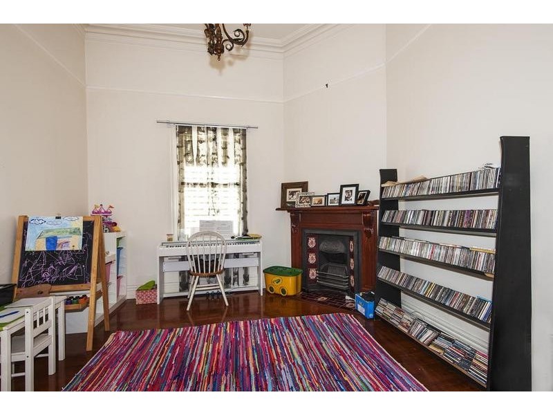 32 Raleigh Street, Footscray VIC 3011