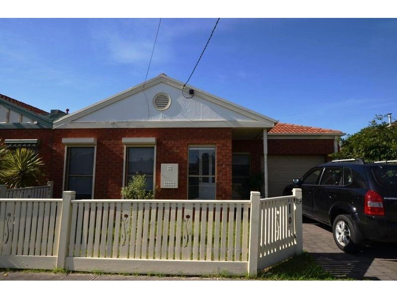 19 Ferguson Street, Spotswood VIC 3015