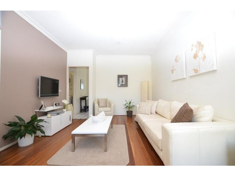 19 Ferguson Street, Spotswood VIC 3015