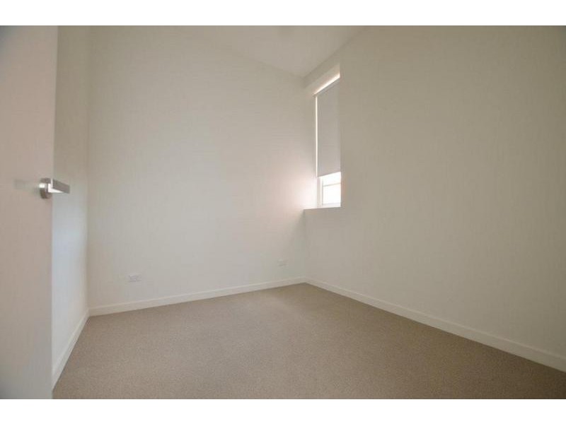 10C/64 Cross Street, Footscray VIC 3011