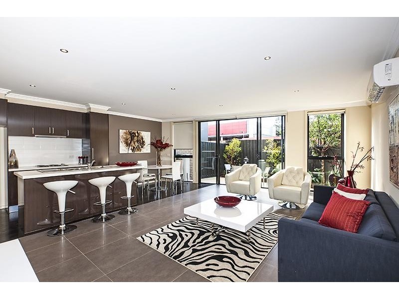 9/38 Geelong Road, Footscray VIC 3011