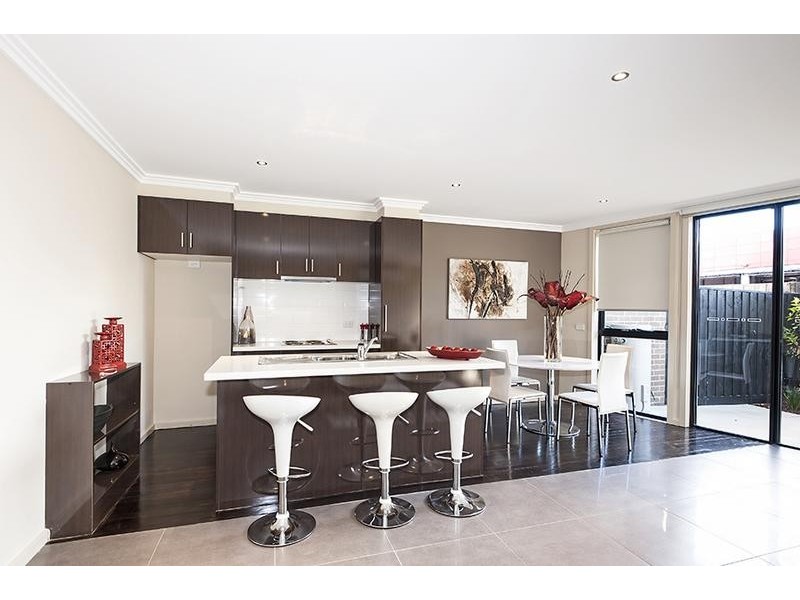 9/38 Geelong Road, Footscray VIC 3011