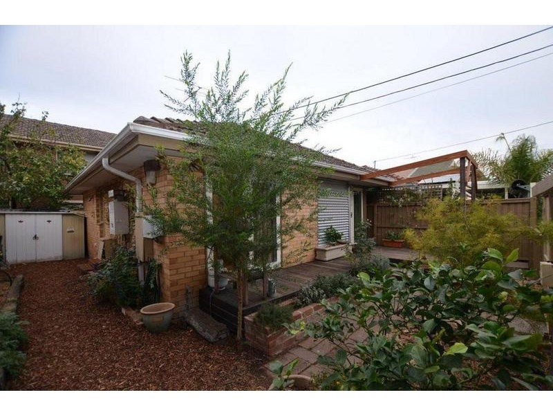 17 Rondell Avenue, West Footscray VIC 3012