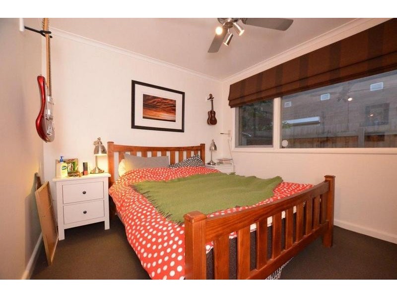 17 Rondell Avenue, West Footscray VIC 3012