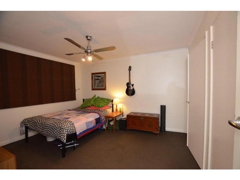 17 Rondell Avenue, West Footscray VIC 3012